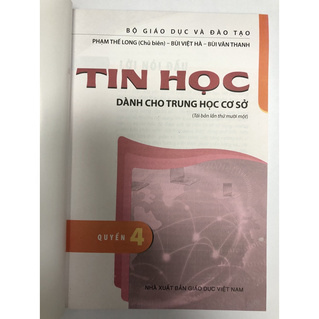 Sách Tin học dành cho THCS - Quyển 4 - bán kèm 1 bút chì