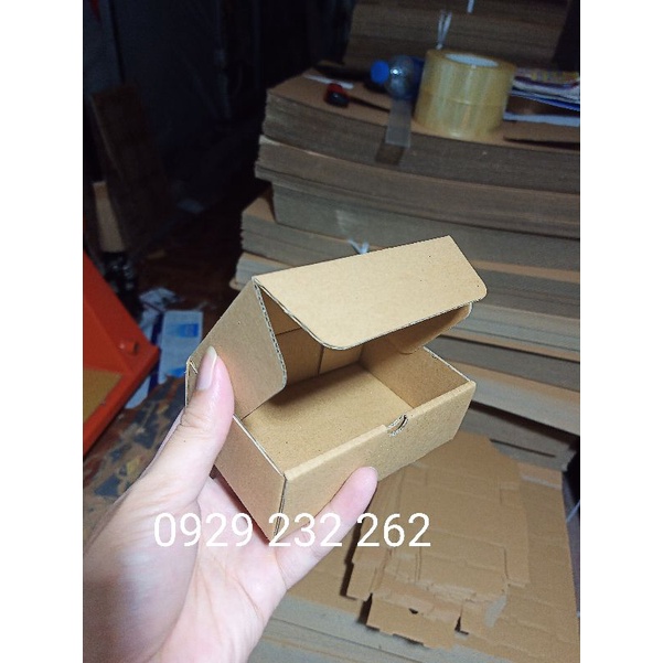 10 hộp carton nắp gài 12 x 8 x 4 cm