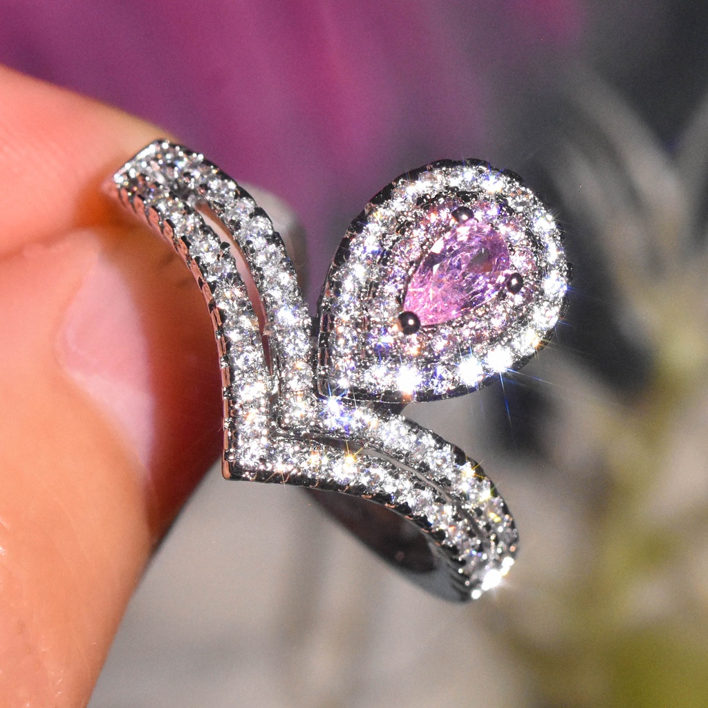 Nhẫn Khảm Đá Kim Cương Màu Hồng Nhập Khẩu Từ Moissanite Pt950-JHS3-A