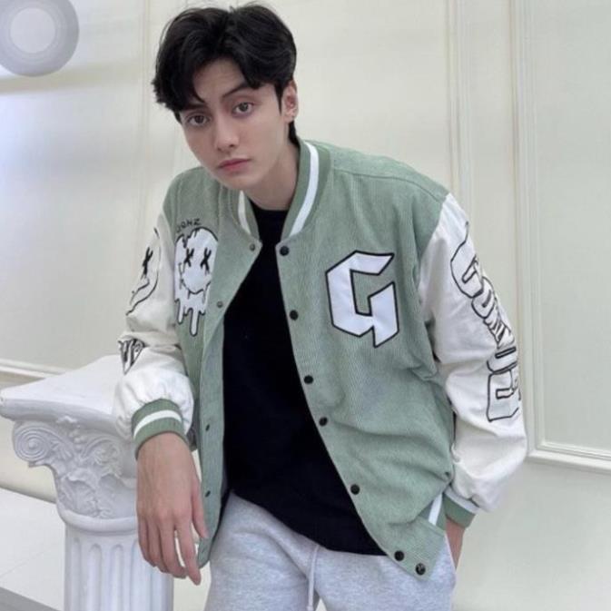 Áo Khoác Form Rộng Nhung Tâm Jacket Varsity Graffiti
