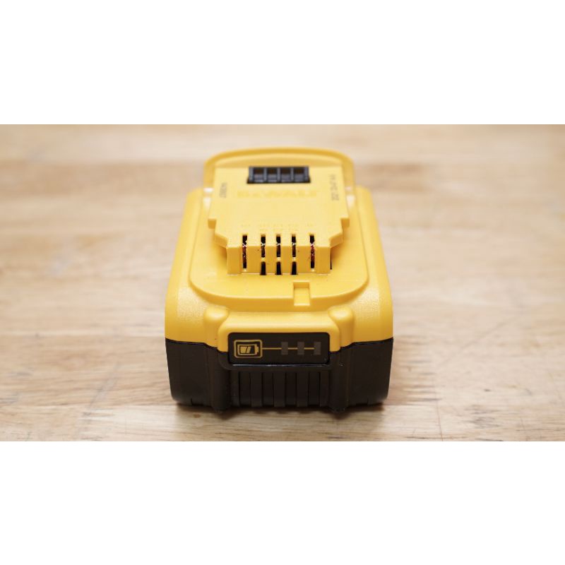 DMTT Pin Dewalt 20V 4Ah DCB182 Chính Hãng BH 12 Tháng