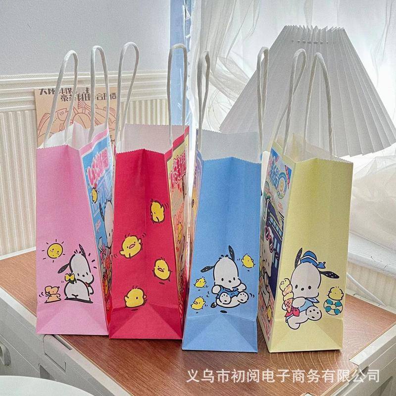 Túi Giấy Đựng Quà Có Tay Cầm Họa Tiết Sanrio Pochacco mymelody Kuromi Cinnamoroll Dễ Thương
