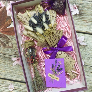 Set Hoa Khô Lavender mix cỏ đuôi thỏ + túi nụ hoa và lọ ước nguyện ( Tặng kèm Thiệp)