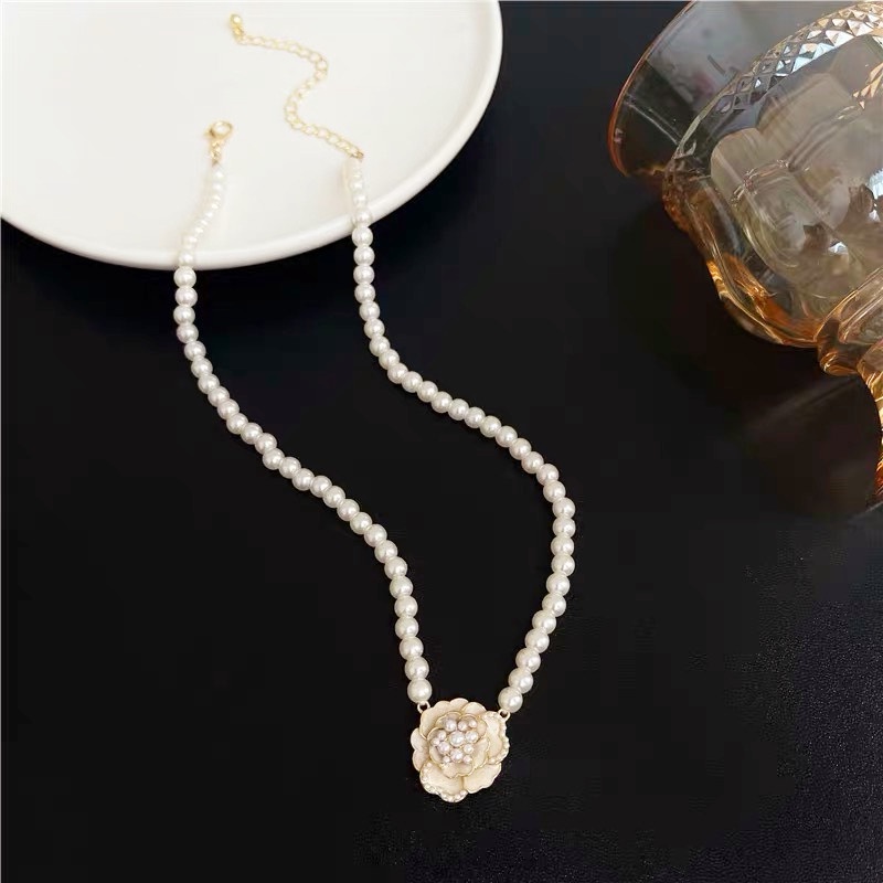 Vòng cổ Mặt Hoa Hồng Đính Ngọc Trai Thời Trang Cao Cấp