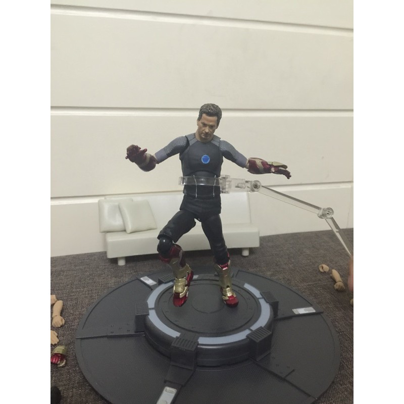 Mô hình figure Tony Stark SHF bản mới - Iron man tỉ lệ 1/12