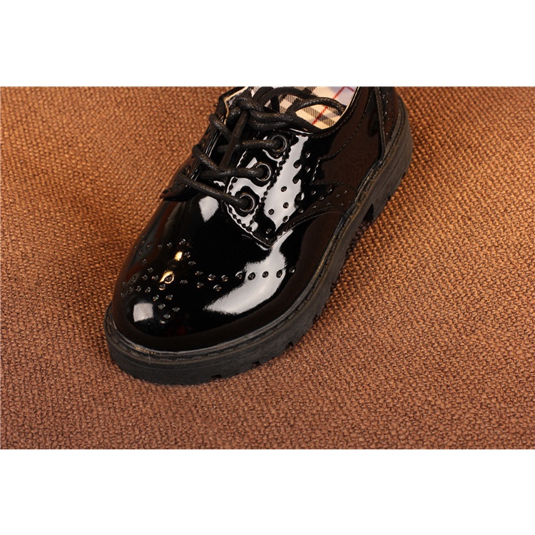 Giày cotton đế bằng giữ ấm kiểu công chúa cho bé gái