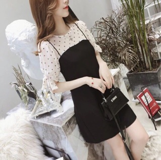 Đầm đen phối voan xinh xắn