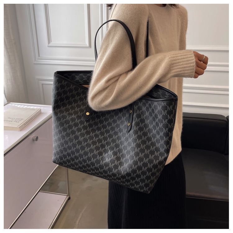 Túi tote Đeo Vai Sức Chứa Lớn In Họa Tiết Thời Trang Phong Cách Hàn Quốc Cho Nữ