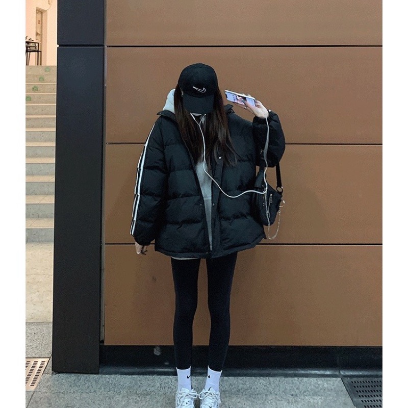 Áo phao mũ 2 sọc  có mũ, 2 màu Đen, Sữa dáng thể thao 2 size M và L, trẻ trung,mềm đẹp, phong cách Hàn Quốc