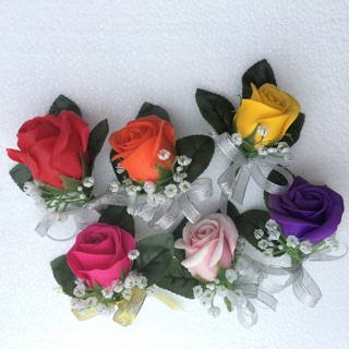 🌹HOA SÁP CÀI ÁO CHO CHÚ RỂ , CÔ DÂU( 15.000/ cái)