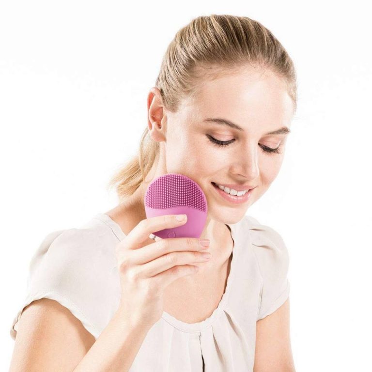 Máy Rửa Mặt, Massage Mặt, Tẩy Tế Bào Chết Beurer FC49 Nội Địa Đức Có 15 Cường Độ Massage GermanySnT 440001