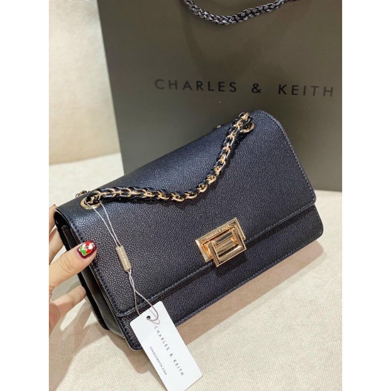 túi sách thời trang thương hiệu CHARLES & KEITH singapore hàng chính hãng