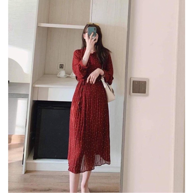 Thanh lý váy dáng dài freesize đỏ đô chấm bi