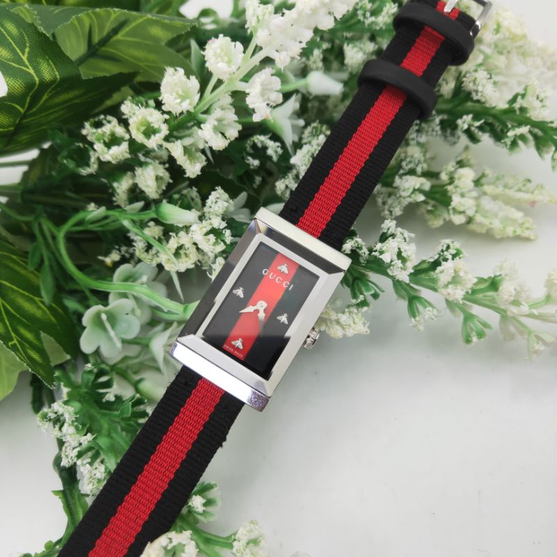 Đồng Hồ Nữ GC gucci hoa nhí quai da