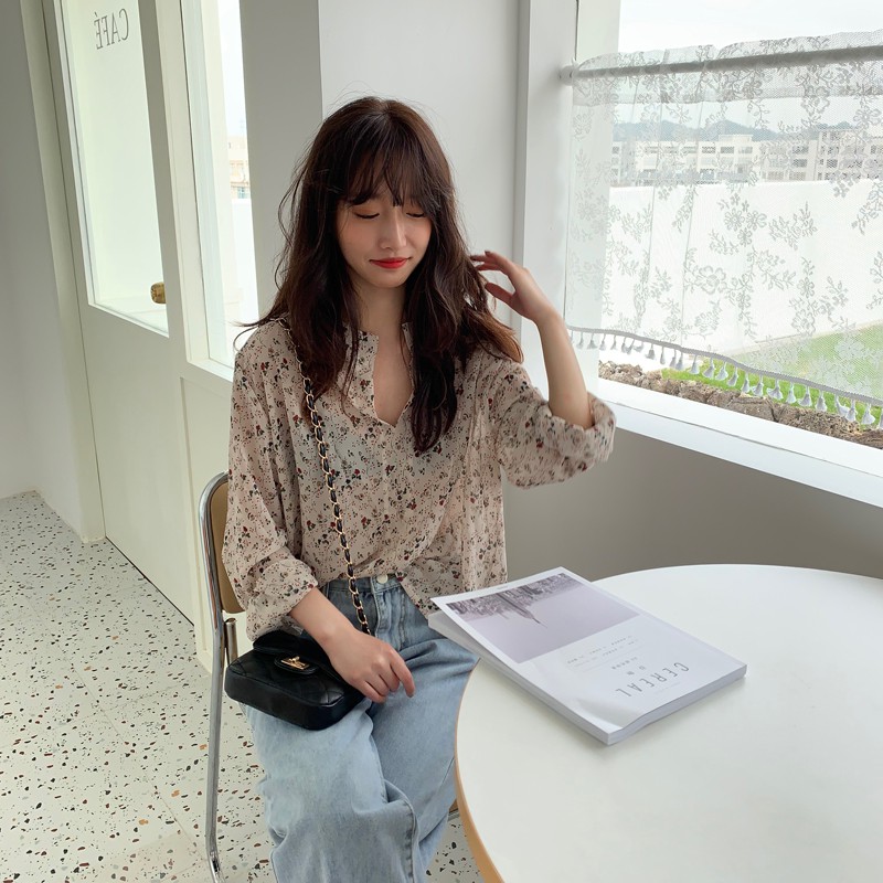 Xiaozhainv Áo voan hoa cổ tim dài tay phong cách Hàn Quốc dành cho nữ | BigBuy360 - bigbuy360.vn