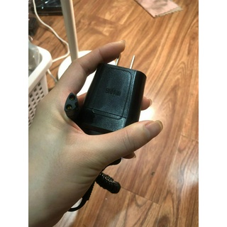 dây sạc máy cạo râu braun