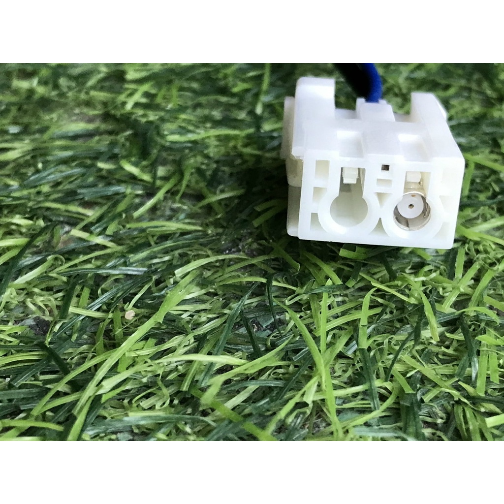 Rắc Angten, Anten, Ăng Ten chuyển đổi từ rắc chữ nhật sang rắc tròn dùng cho xe Toyota