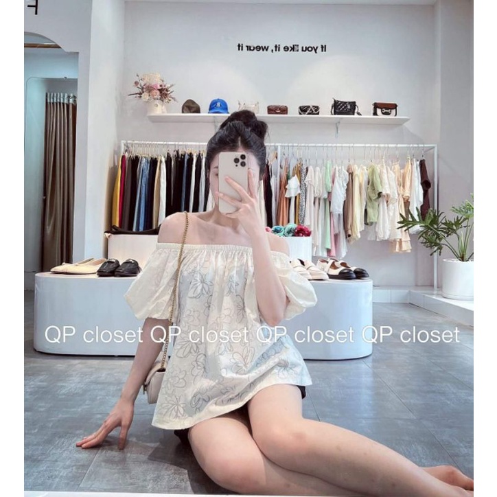 Áo trễ vai hoa vân