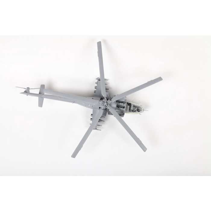 Mô hình quân sự Trực thăng tấn công Mi-24A 1/72 Zvezda