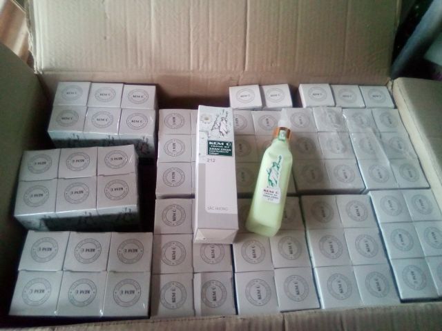 Kem ủ  trắng da toàn thân sắc hương | BigBuy360 - bigbuy360.vn