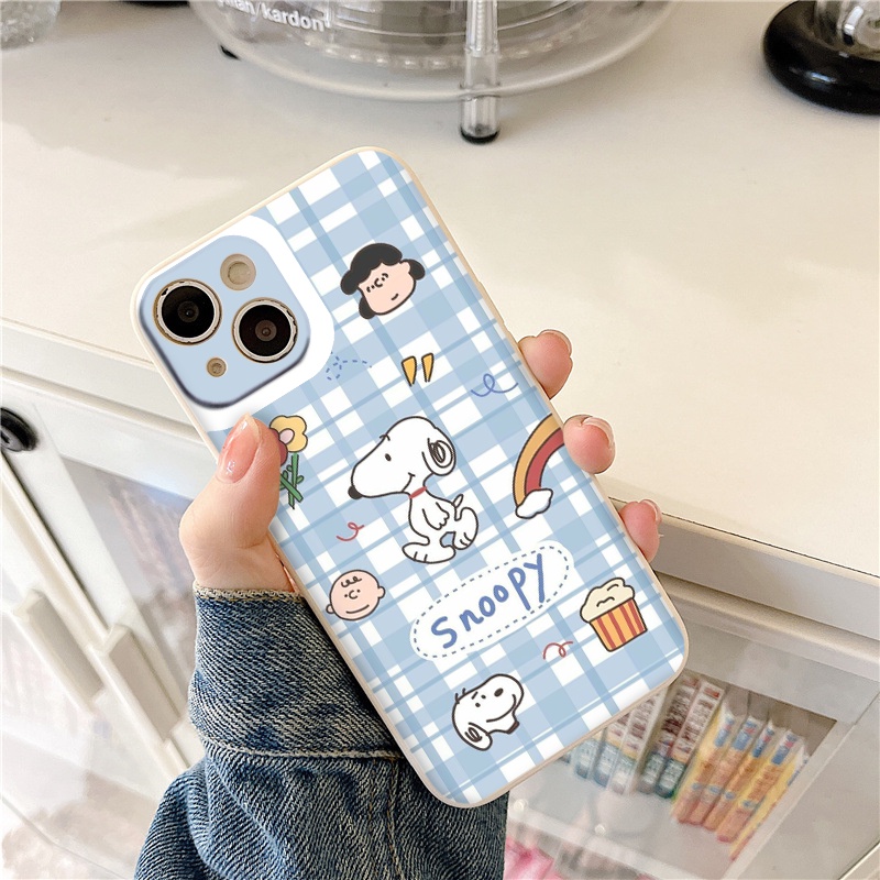 Ốp bảo vệ camera hình chú chó Snoopy caro xanh nước biển cho iPhone 6/6+/7/7+/8/8+/X/Xs/Xsm/11/11PM/12/12pro/13/13promax