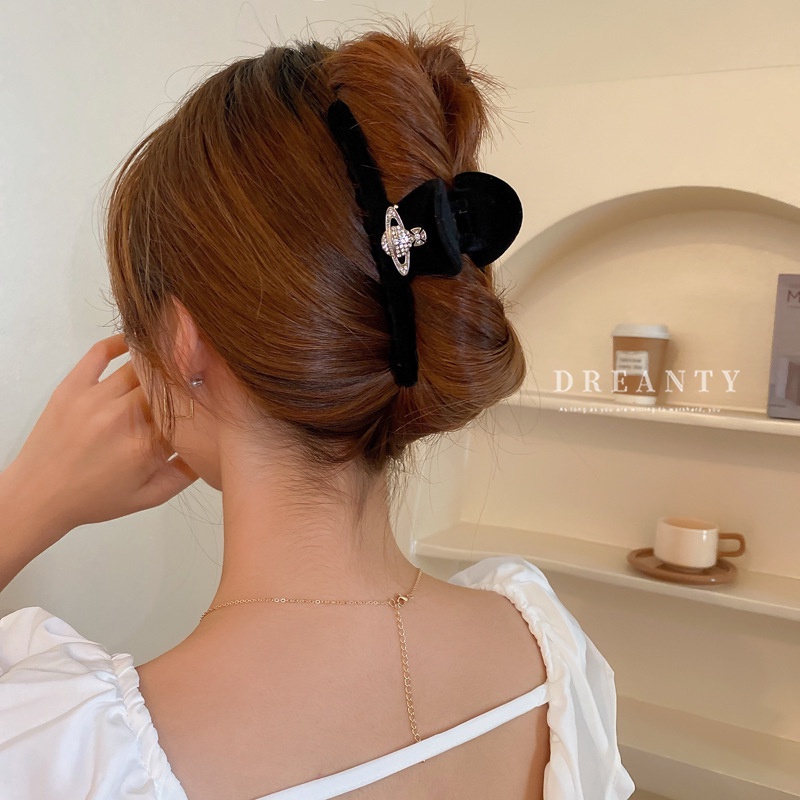 Kẹp Cá Mập Đính Kim Cương Giả Phong Cách Pháp Cổ Điển Thời Trang Ha