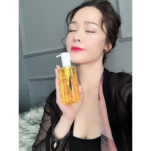 Laura Sunshine Nhật Kim Anh - Gel vệ sinh làm hồng vùng kín Turmeric Essence 220ml