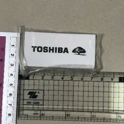 tem dán mặt lạnh điều hòa Toshiba chữ đen