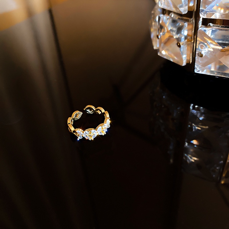 OIMG  Nhẫn Hở Hình Bướm Đính Đá Zircon