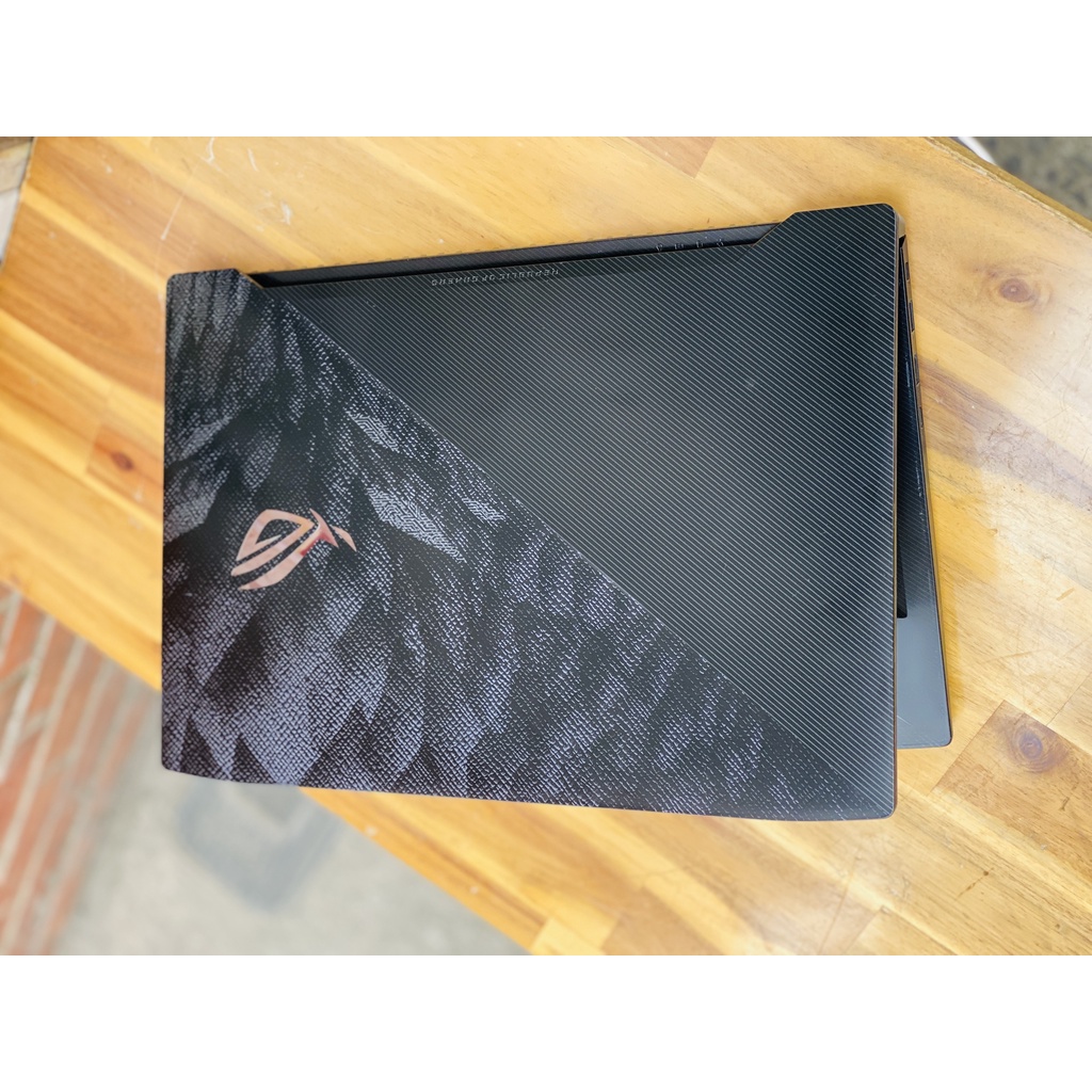 Laptop Asus Rog Strix GL503/ i7 7700HQ/ 8G/ SSD128 + 1000G/ GTX1050/ 60 - 120hz/ Full HD/ LED RGB