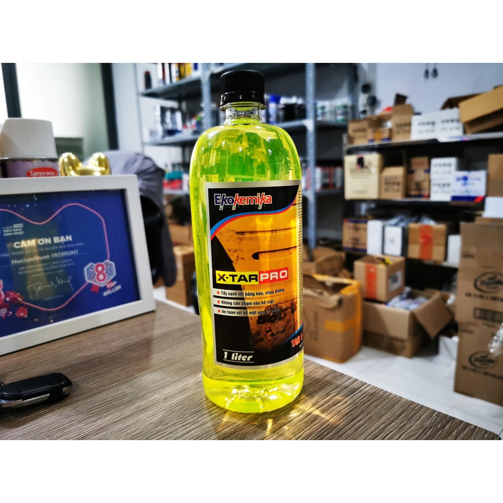 Chai Xịt Tẩy Băng Keo ,Tảy Nhựa Đường EKOKEMIKA XTAR PRO 1L Tặng Khăn