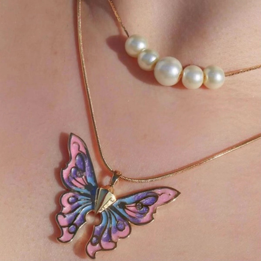 Vòng cổ Hai Lớp Mạ Vàng 18K Mặt Hình Bướm Đính Ngọc Trai Thời Trang Cho Nữ