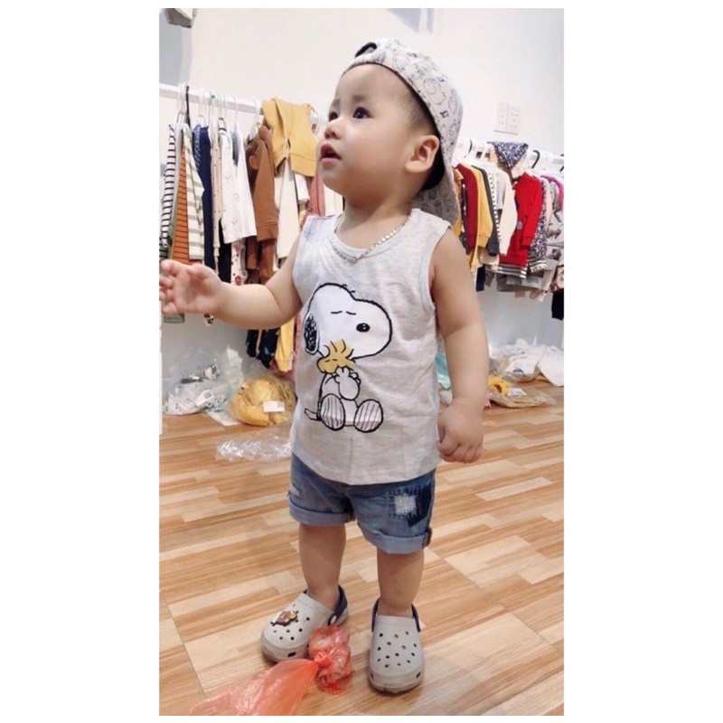 Set 2 áo SNOOPY vàng ghi cho bé