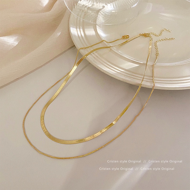 Koreannonfadenecklaceedsnakechain