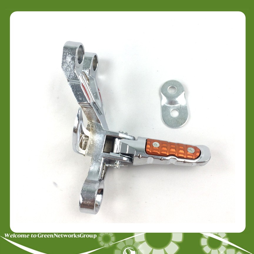 Gác chân sau Raider màu bạc dành cho exciter