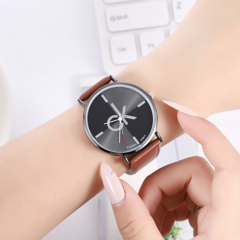 Đồng Hồ Quartz Thiết Kế Đơn Giản Phong Cách Doanh Nhân Thời Trang Năm 2023