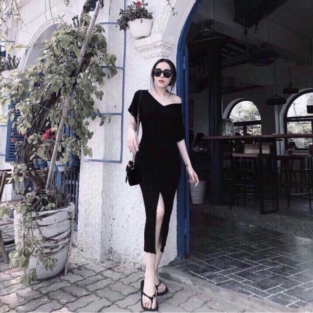 🔆ĐẦM BODY XẺ ĐÙI CỔ V🔆