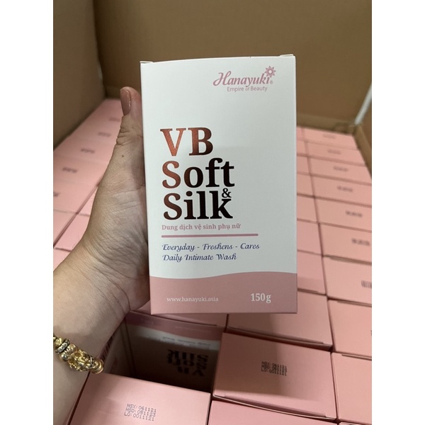 ( màu hồng ) Dung dịch vệ sinh hana hồng VB soft silk