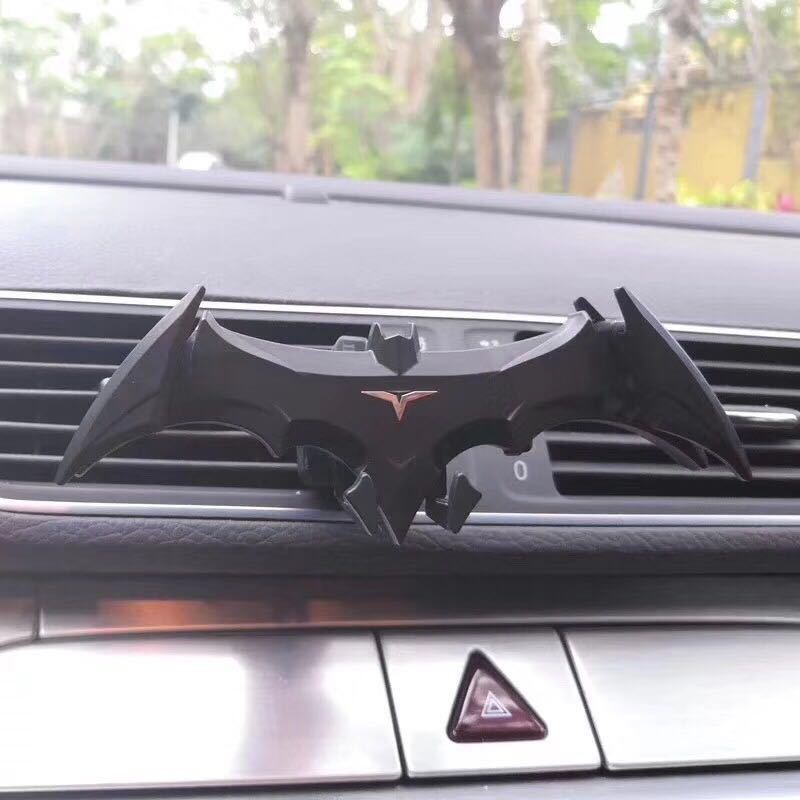 Giá Đỡ Điện Thoại Trên Ô Tô, Kẹp Điện Thoại Người Dơi BATMAN – Xoay 360 Độ - Gắn Khe Cửa Gió Điều Hòa