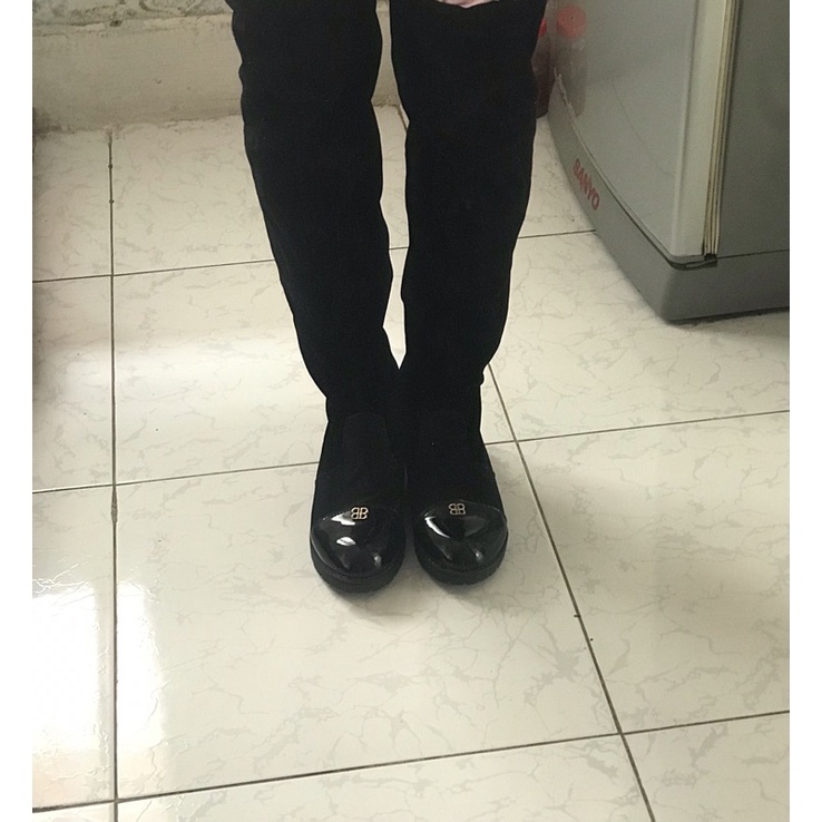 Thanh lý đôi bốt da lộn pha da Sz 38