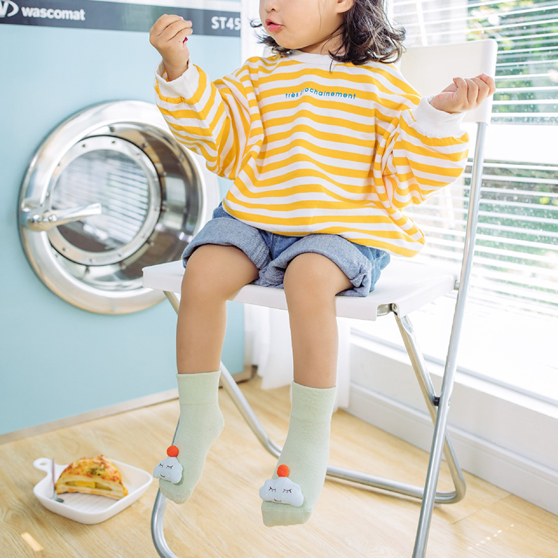 Vớ Chống Trượt JP5 Đính Búp Bê Nhồi Bông 3D Đáng Yêu Cho Bé