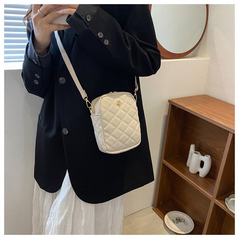 Túi Đeo Chéo Hình Vuông Nhỏ Màu Trơn Mẫu Mới Năm 2022 Gylb1582