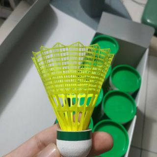 QUẢ CẦU LÔNG NHỰA YONEX MAVIS 350
