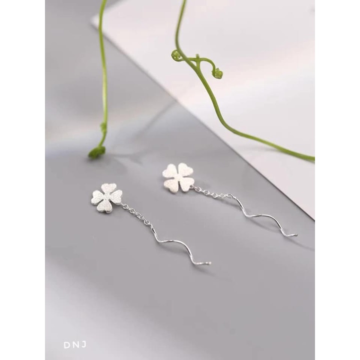 Bông tai nữ bạc thật, khuyên tai cỏ 4 lá dáng dài sang chảnh - Kho sỉ bạc Nhất Linh