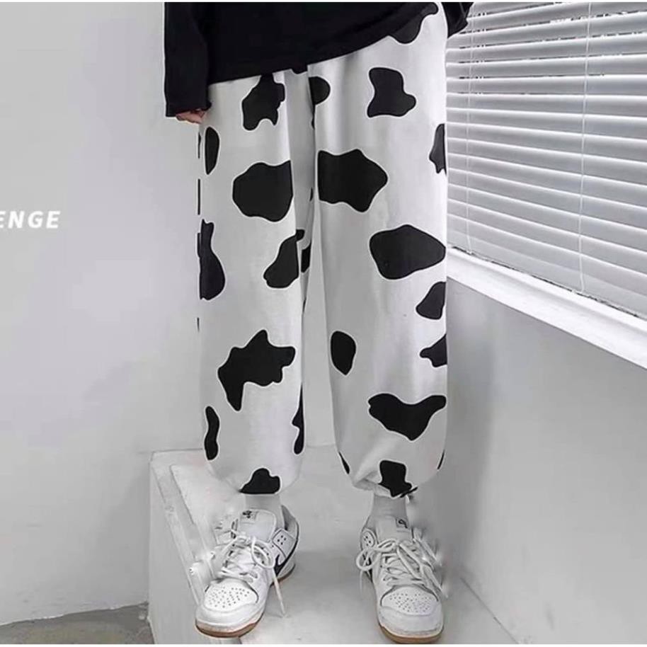 Quần Bò Sữa Ống Suông From Rộng Dáng Jogger In Họa Tiết Loang Bò Sữa Có Dây Rút Gấu Phong Cách Ulzzang xịn | BigBuy360 - bigbuy360.vn