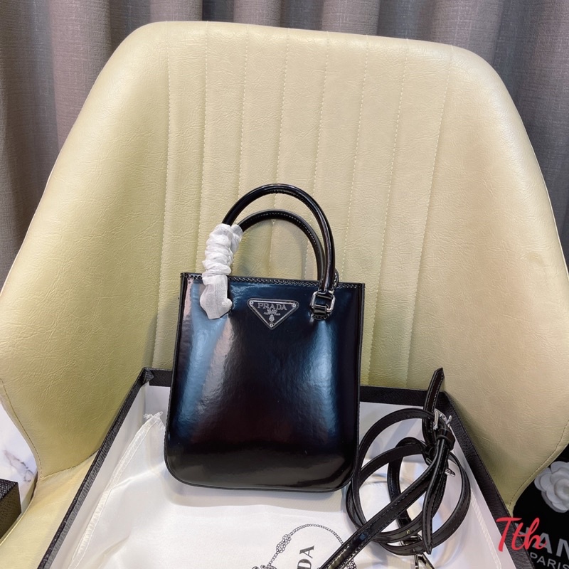 Túi P R A D A case phone sz18