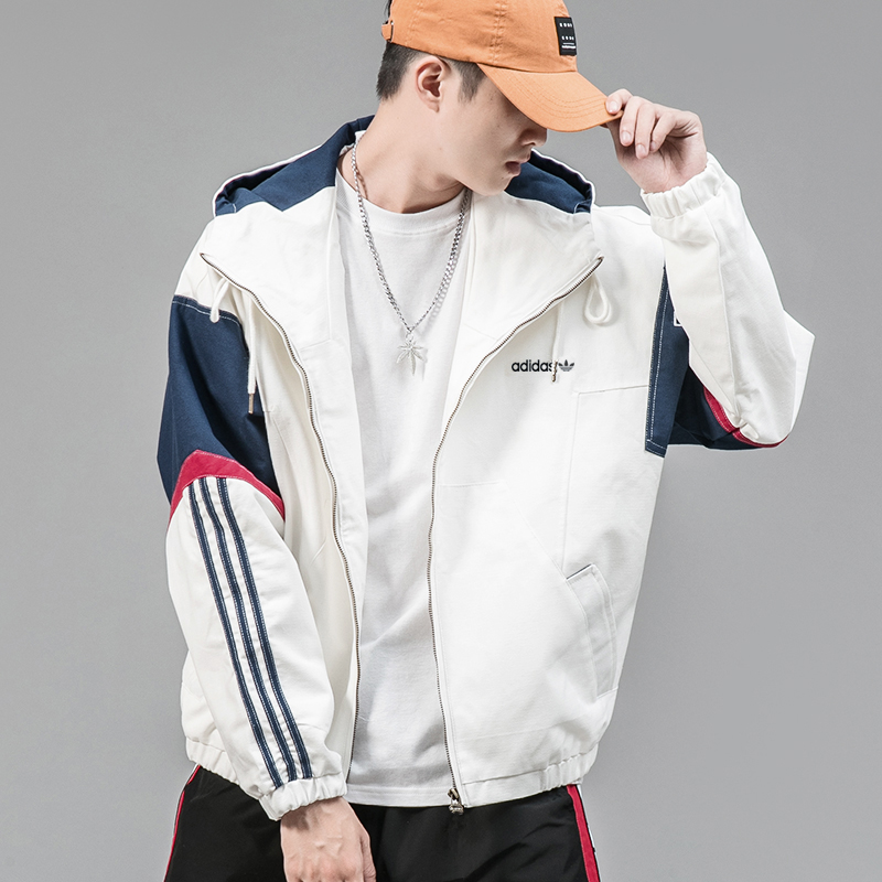 Áo Khoác Gió Họa Tiết Adidas Và Cỏ Ba Lá Có Mũ Trùm Đầu Mặc Thường Ngày | BigBuy360 - bigbuy360.vn