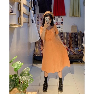 VÁY MIDI CÀ RỐT CỔ VUÔNG -@luna.maay