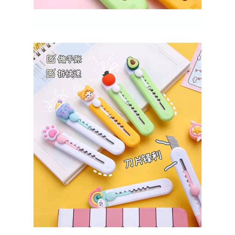 Dao Rọc Giấy Siêu Cute Đầu Charm