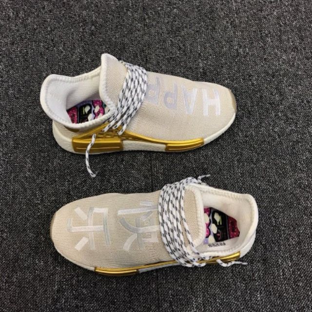 Giày Human Race ( new viền vàng)